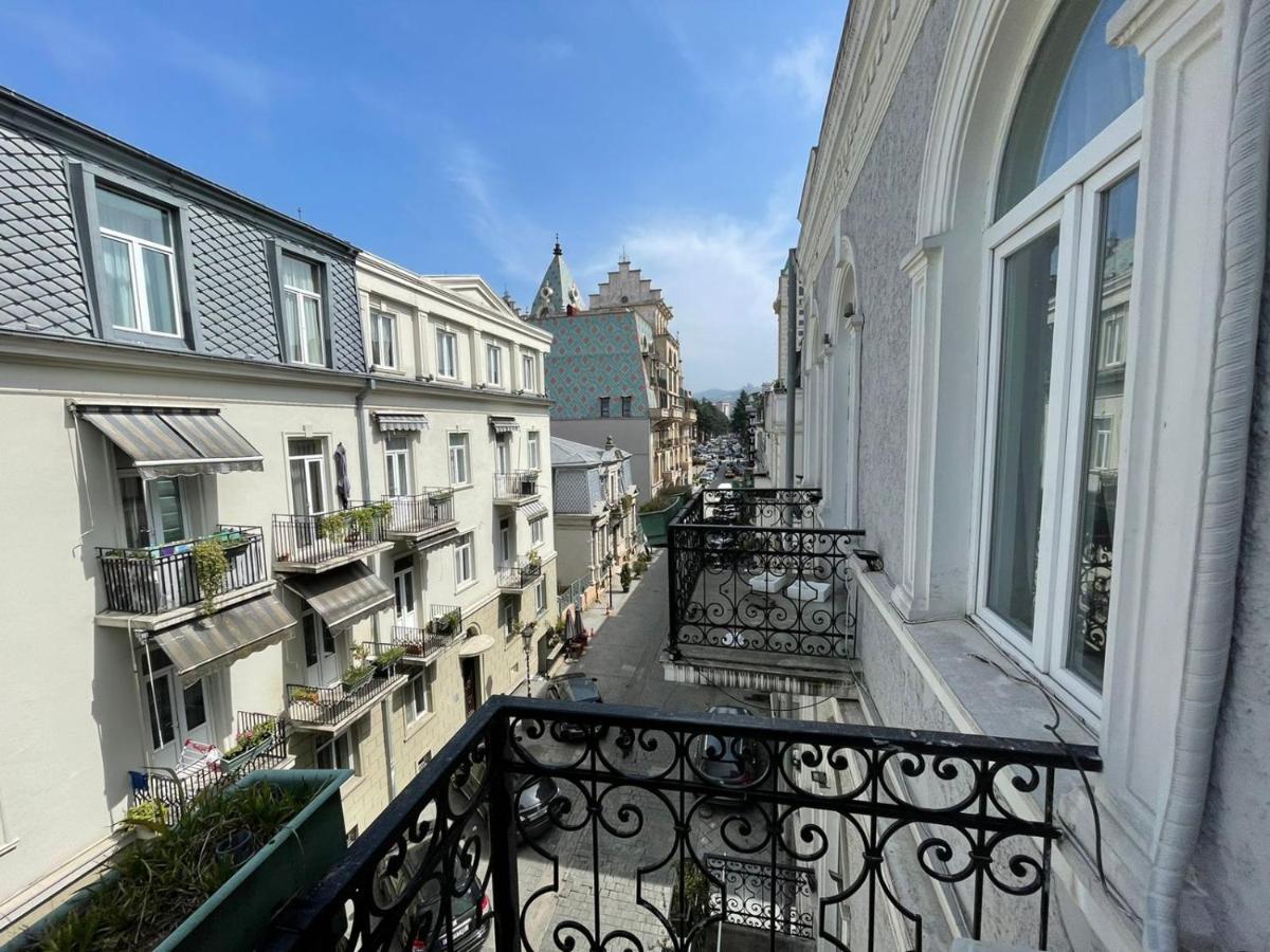 Центр Города Батуми Apartment Rustaveli 13 Exterior foto